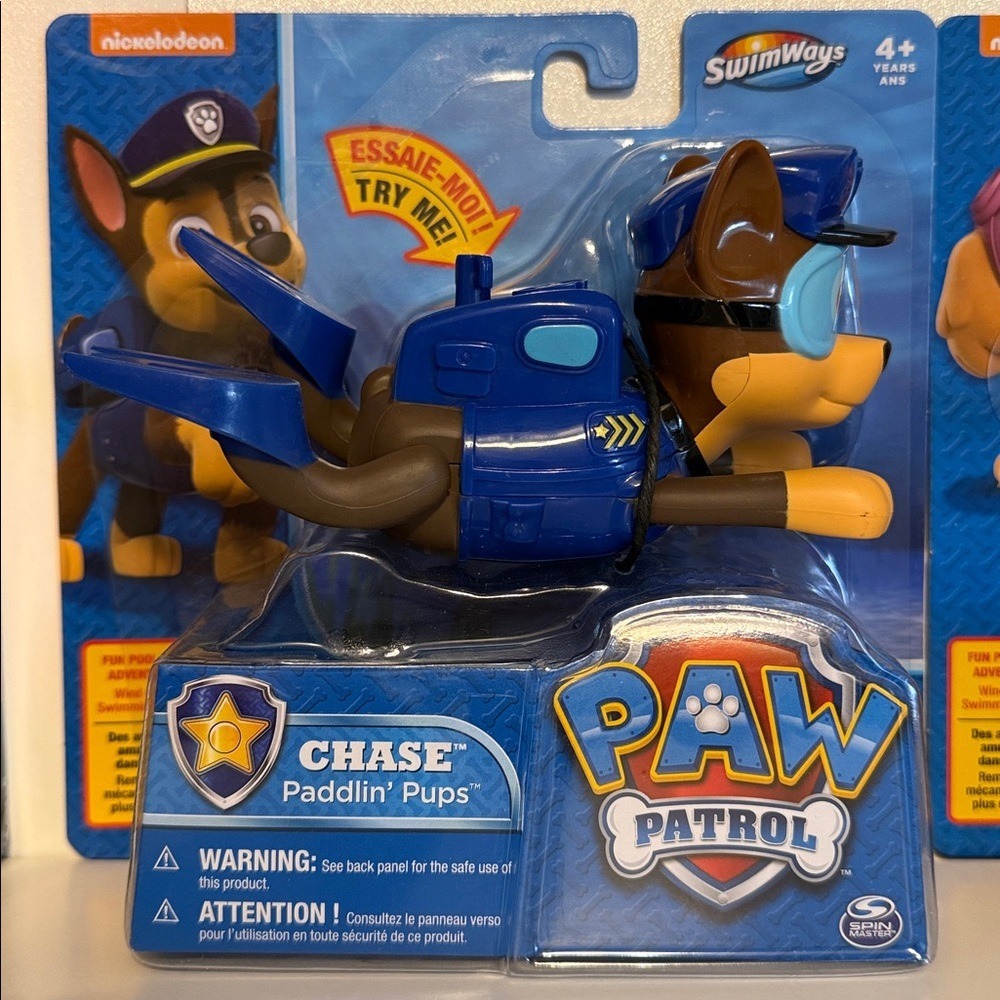 PAW Patrol SwimWays Paddlin' Pups Chase and Skye - Blue and Pink - Picture 2 of 3
